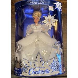 1996 Walt Disney Cinderella Barbie Special Edition First in Series 16090